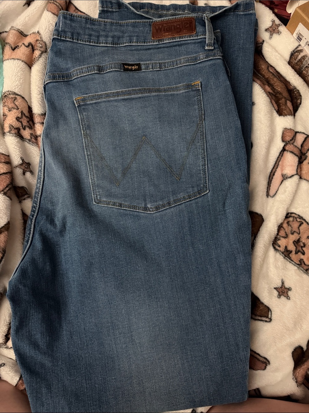 Wrangler Women’s Blue Boot Cut Jeans
